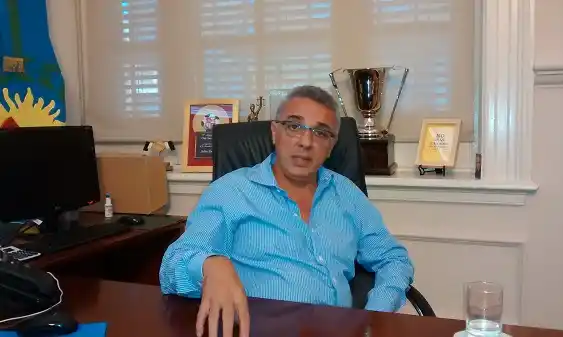 Julio Zamora: "No nos podemos dar el lujo de perder dirigentes como Cristina"