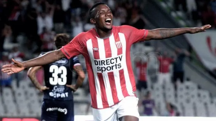 Estudiantes perdió como local con Santos