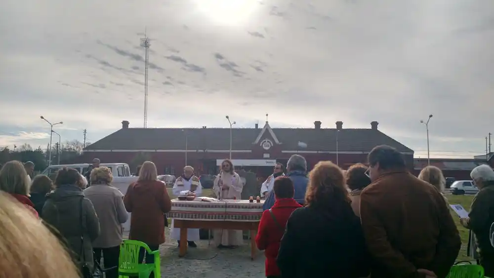 Se celebró una misa por el pan y el trabajo ante a un buen marco de público