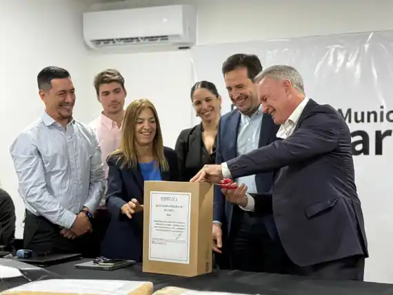 Realizan apertura de sobres de licitación para culminar el nuevo edificio de la escuela técnica