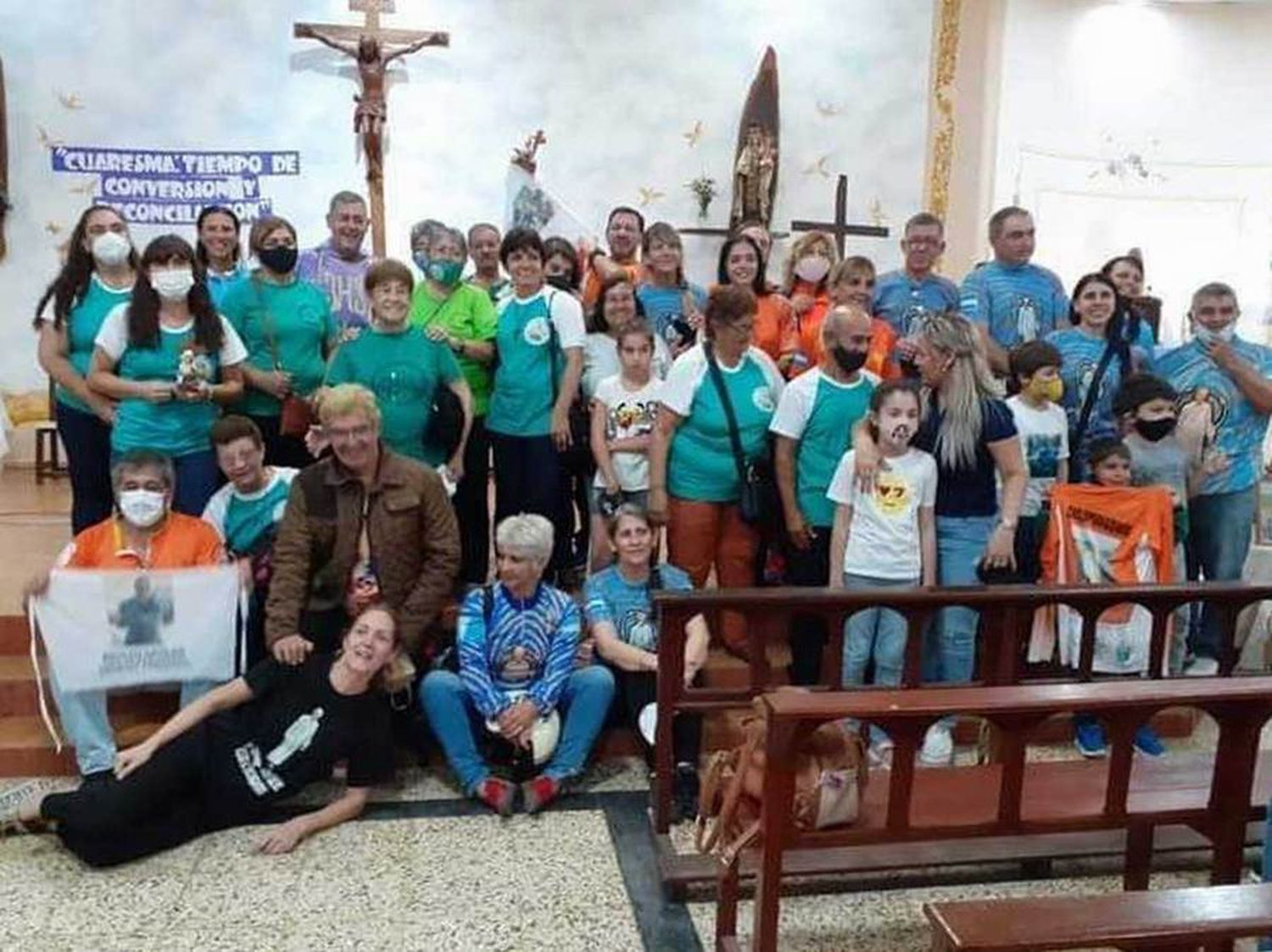 Vía Crucis Formoseño: Bajo el lema Por la 
Cruz a la luz, partieron los cicloperegrinos