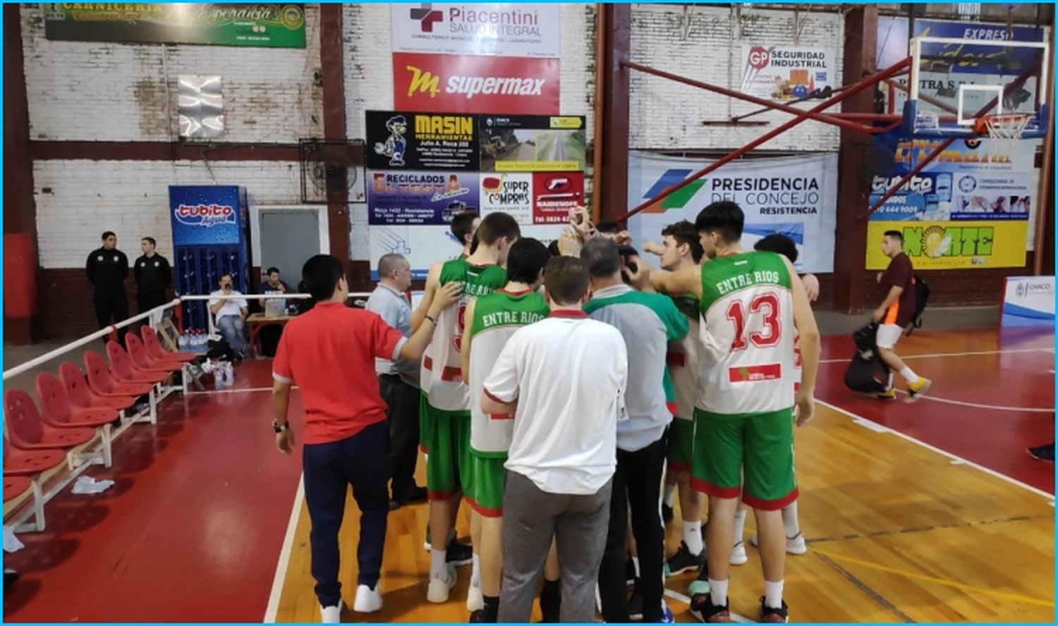 Entre Ríos trabajó para ganarle a Santiago y meterse en la semifinal