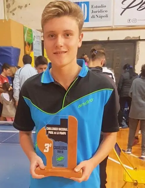 Tercer puesto en challenger del circuito nacional de tenis de mesa