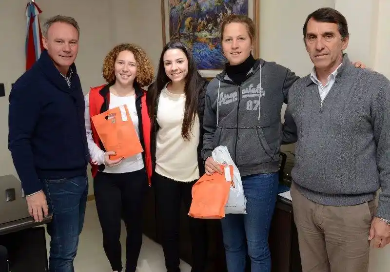 Reconocimientos a deportistas crespenses