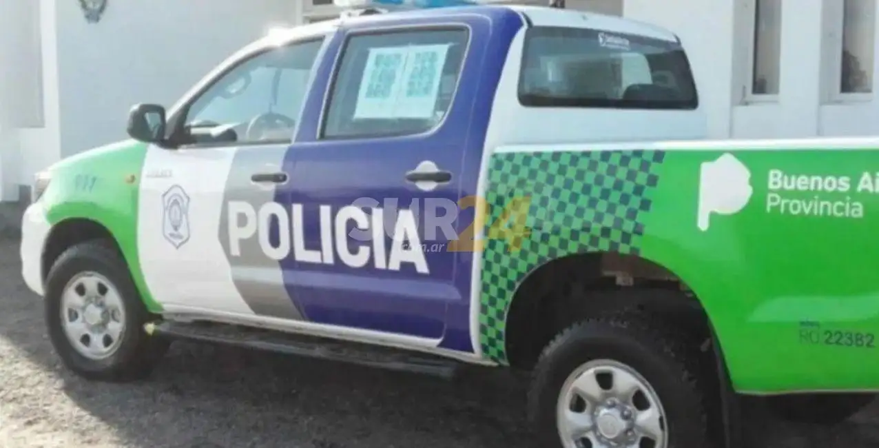 Quisieron escapar de un control y fue embestido por un patrullero
