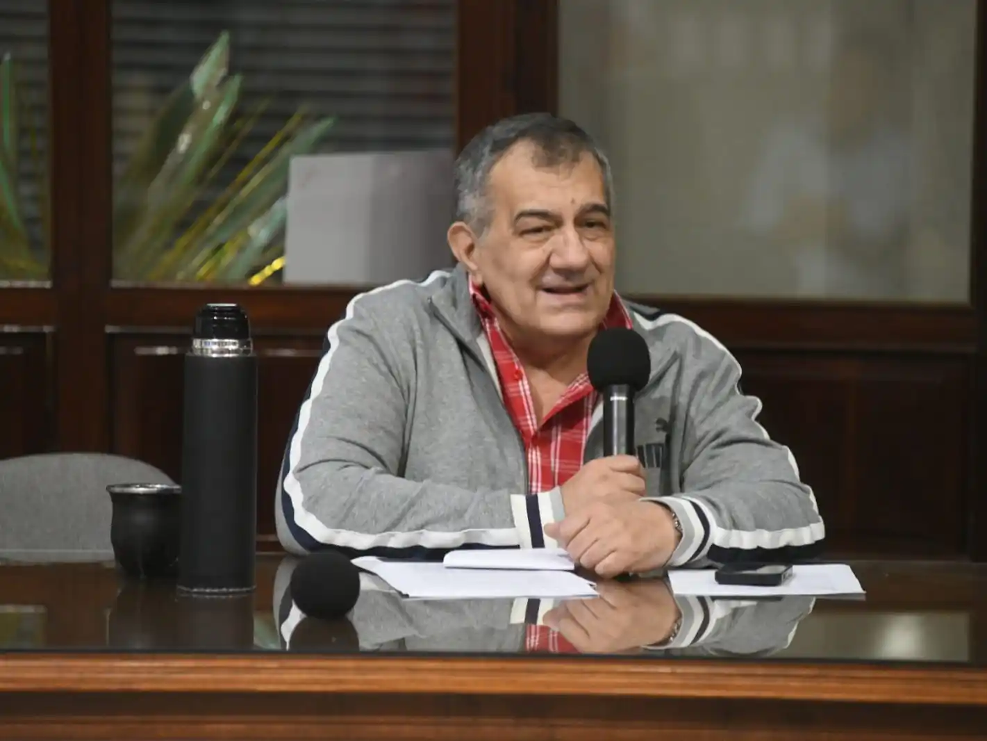 Cáceres calificó de “fallida denuncia” el caso de presunto espionaje en la Casa Gris