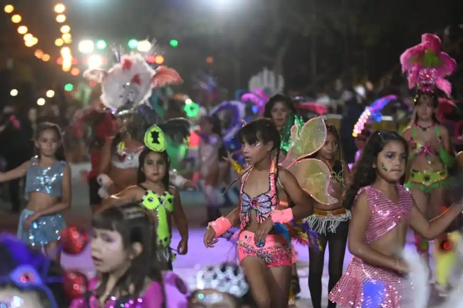 Por primera vez en muchos años, los Carnavales Rafaelinos incluyeron comparsas de otras localidades