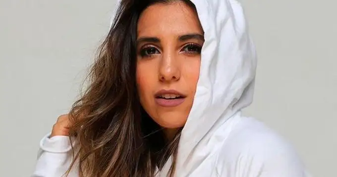 La sensual coreo de Cinthia Fernández