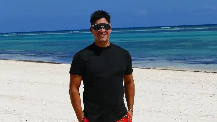 Tanto nadar… Chyno confirma separación de Tashie