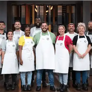 El venezolano con sus compañeros en MasterChef Australia. Foto Instagram