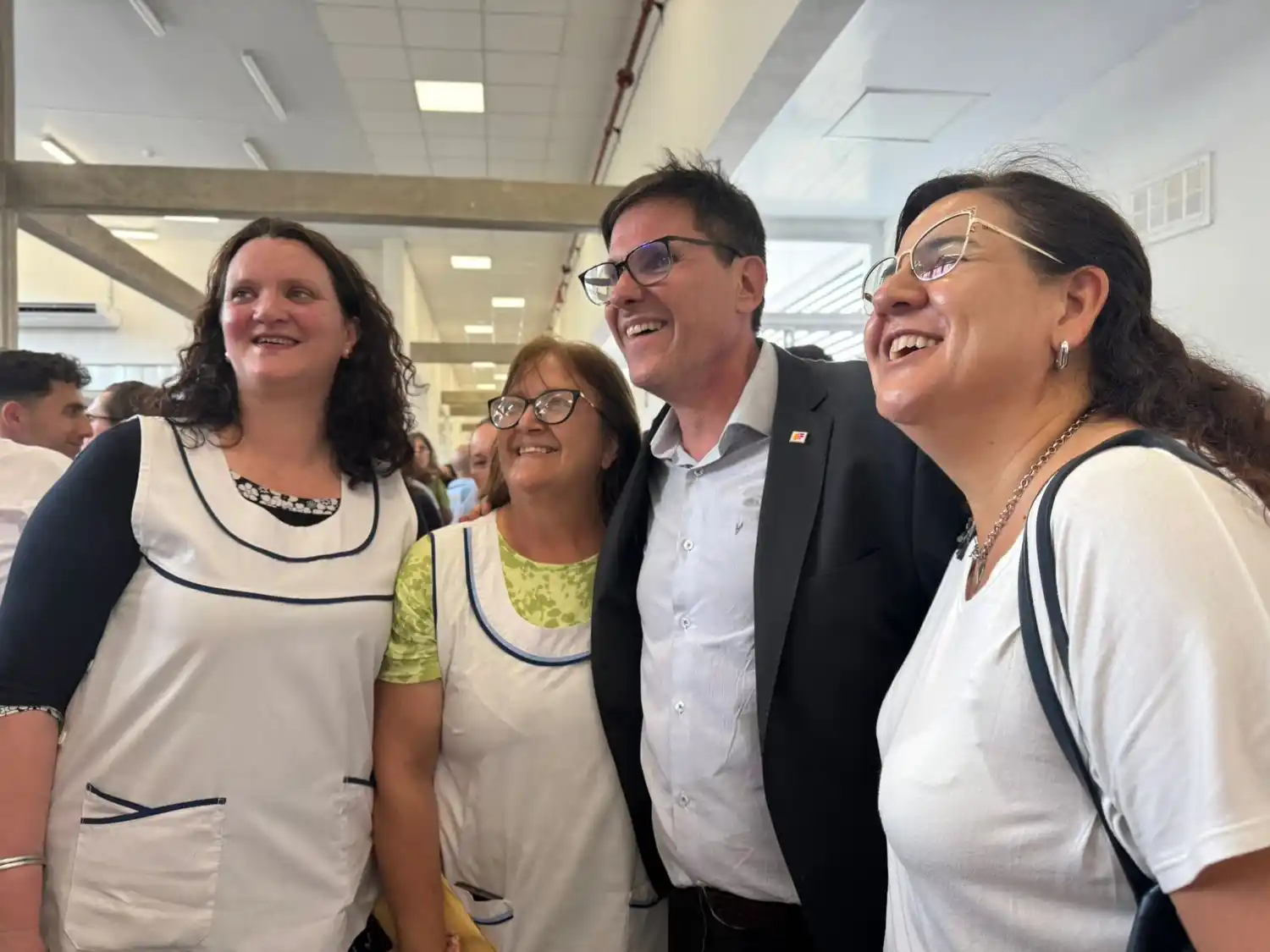 "Con el programa Asistencia Perfecta se está reconociendo, jerarquizando y premiando el trabajo y el esfuerzo que día a día realizan los docentes en toda la provincia de Santa Fe”, sostuvo el ministro Goity. Foto: GSF