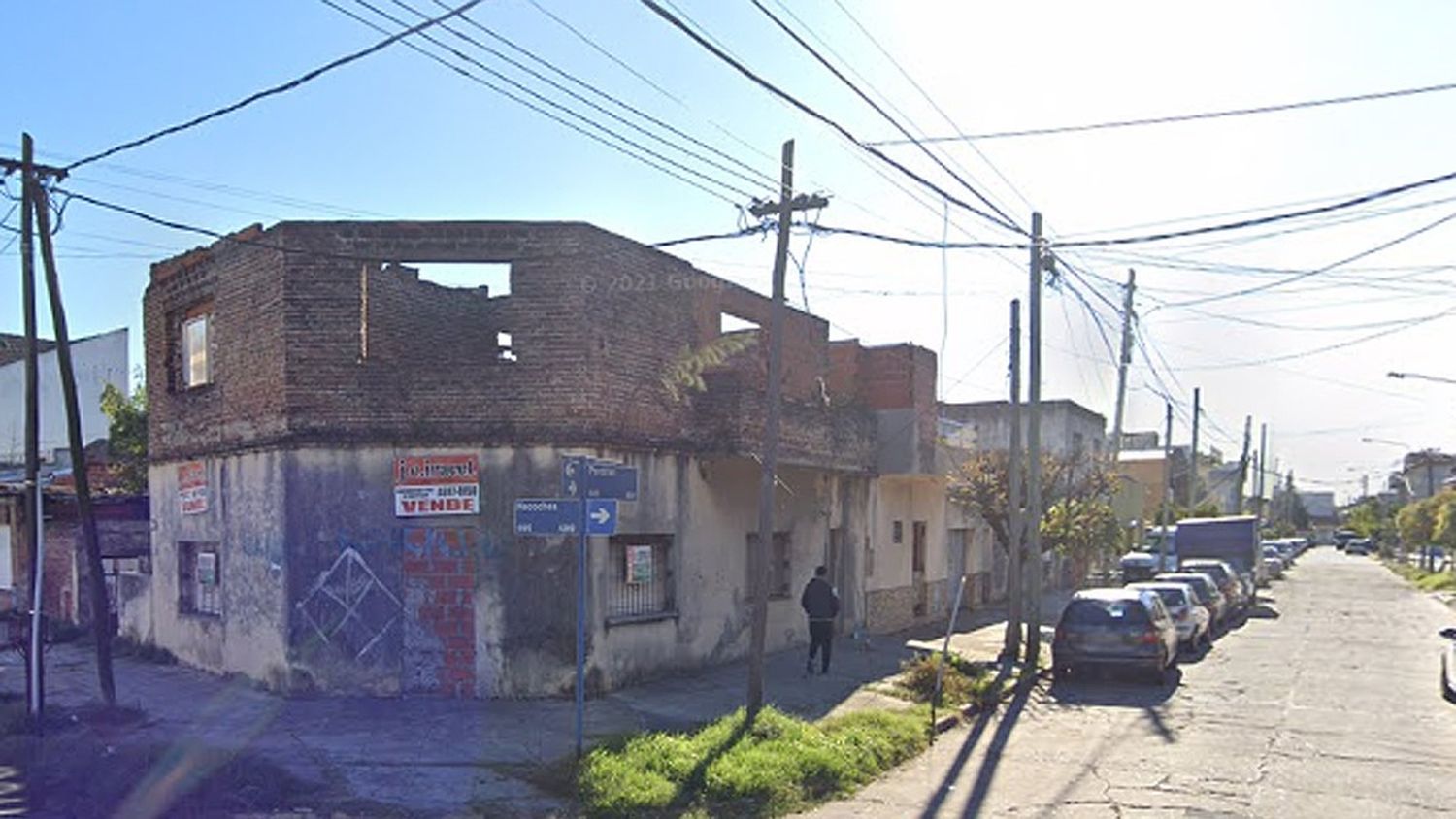 Un niño de diez años fue baleado al quedar en medio de un tiroteo