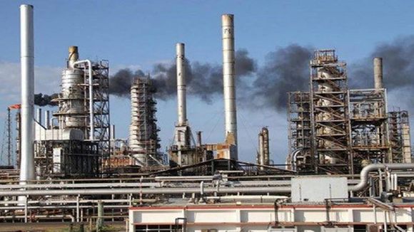¿OTRA IGUANA? APAGÓN causa paralización de la refinería Amuay