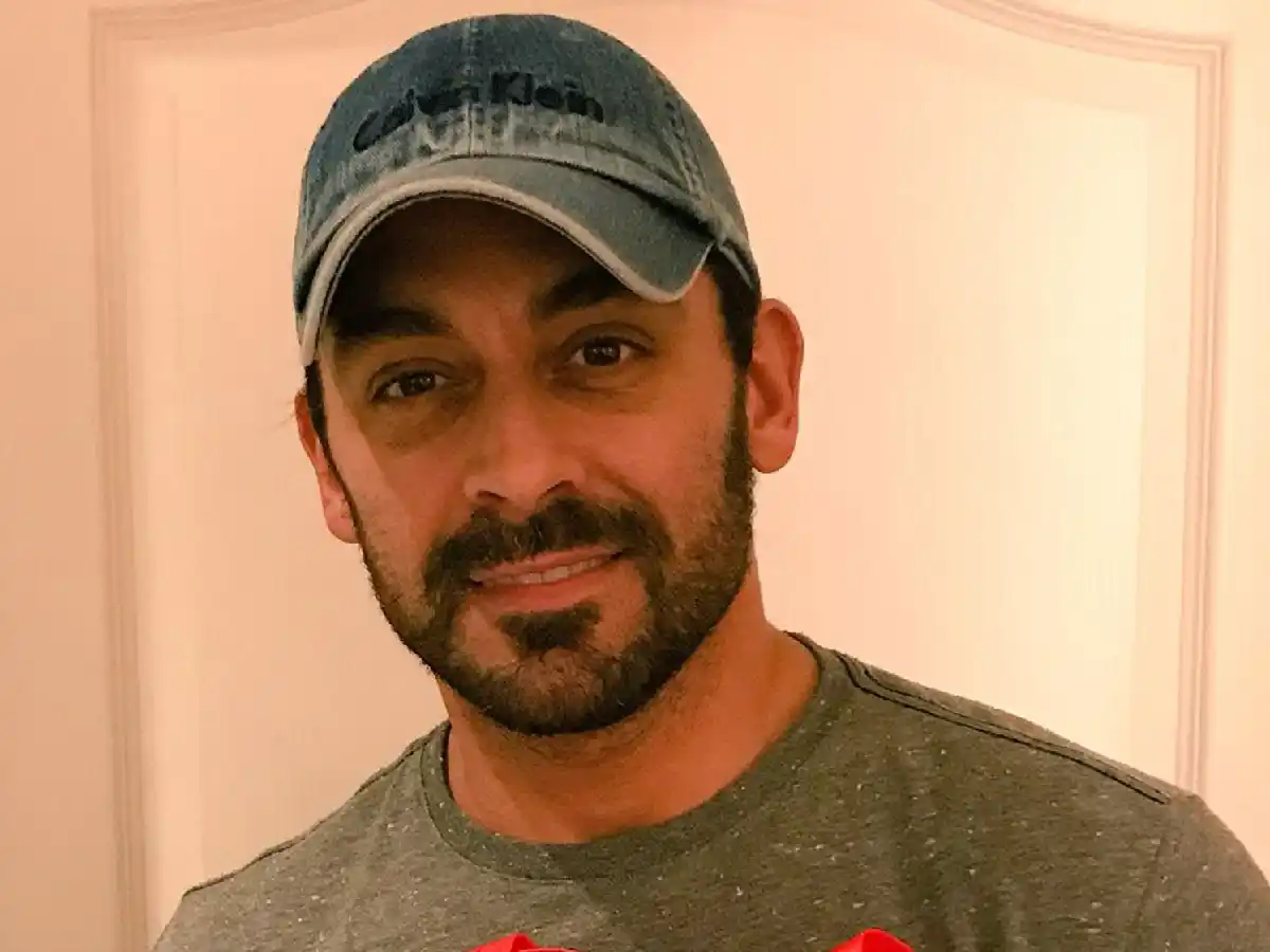 Robaron 20.000 dólares  al bailarín Hernán Piquín  durante una salidera bancaria