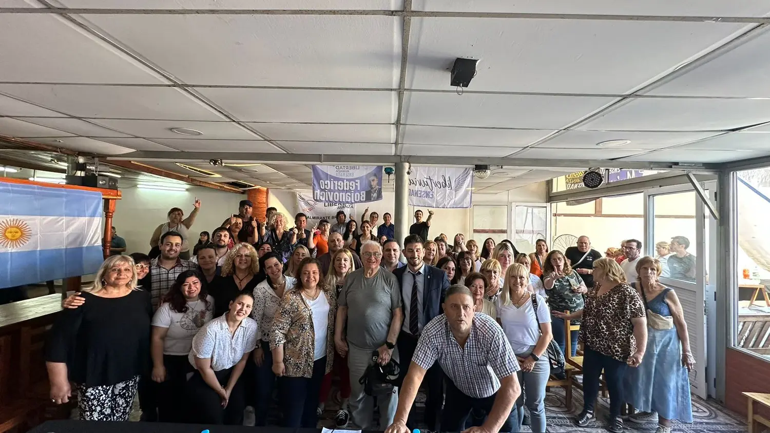 El conversatorio fue organizado por LLA Ensenada y Almirante Brown.