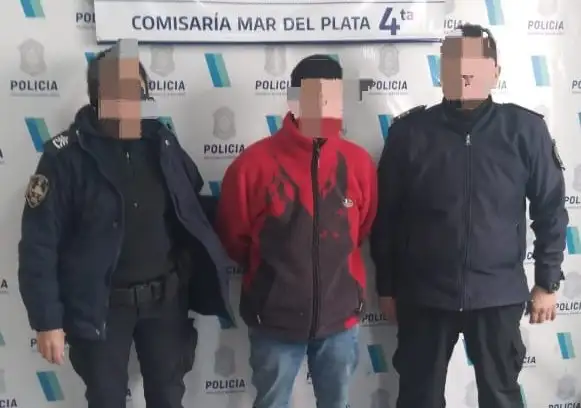 El sujeto hacía dos noches que pernoctaba por la zona.