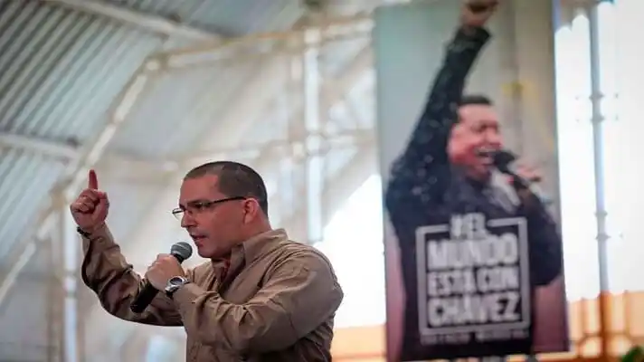 SEGÚN ARREAZA los Chávez no hicieron nada en Barinas: en la recta final de las elecciones del 9E