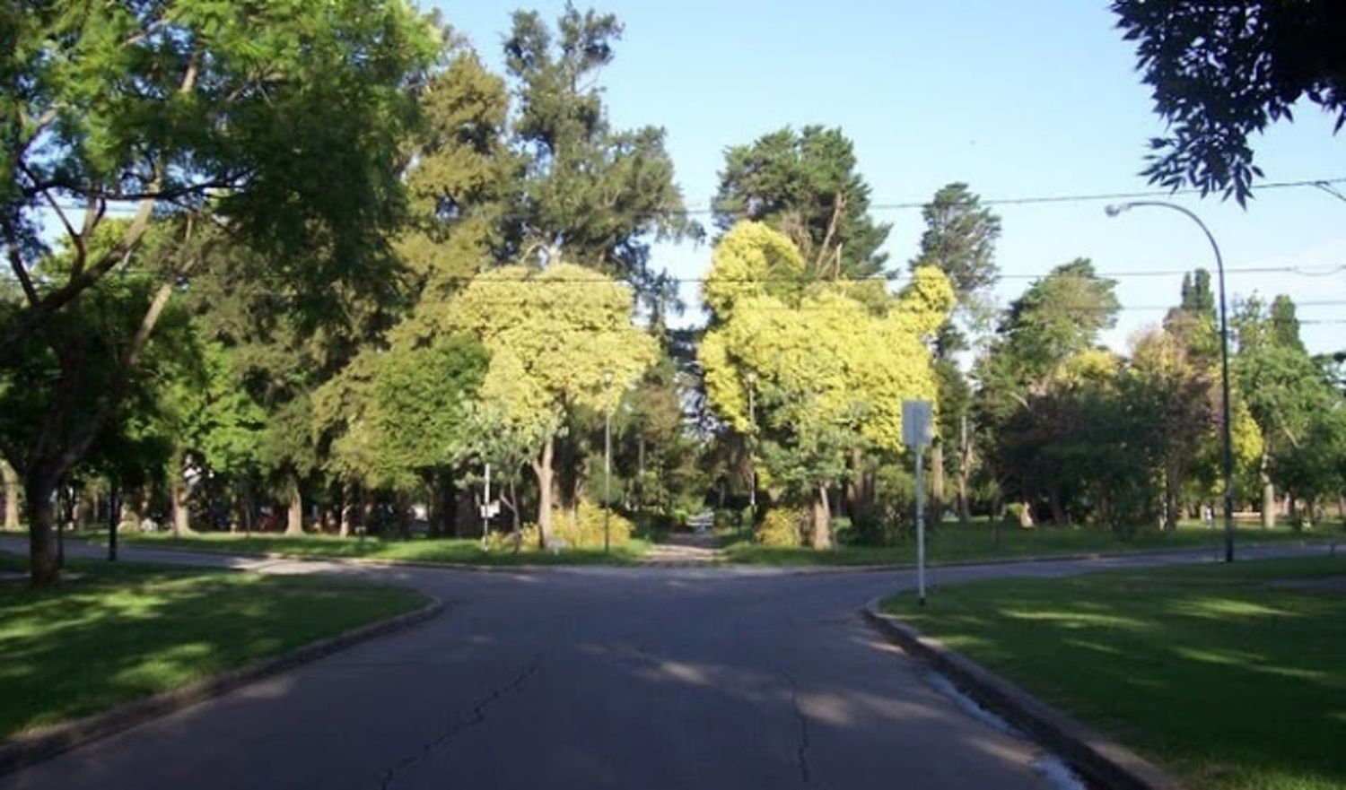 Los vecinos de Fisherton rechazan los cambios en la ordenanza que regula el desarrollo urbanístico en la zona noroeste