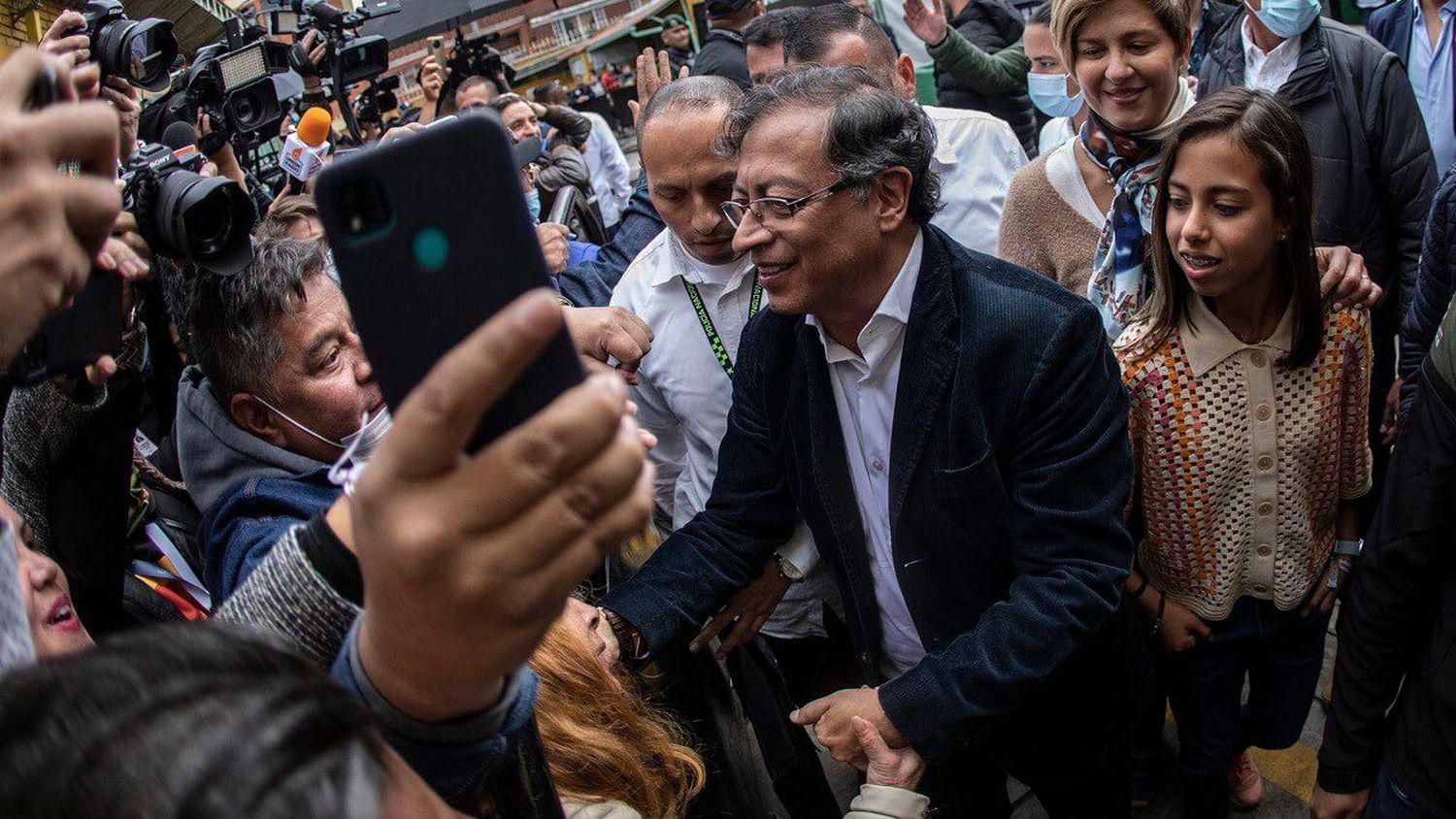 LAS 8 CLAVES del programa de gobierno de Gustavo Petro