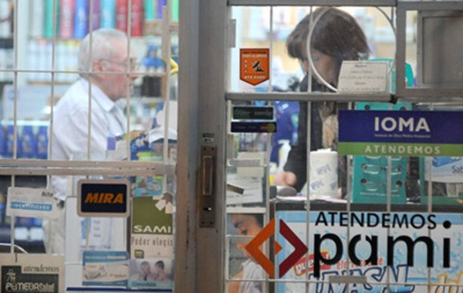 Farmacias advierten que PAMI tiene pagos atrasados