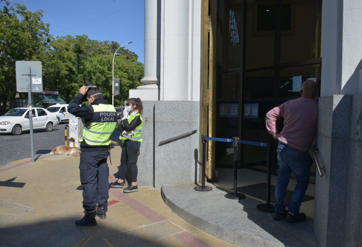 El jueves los bancos abrirán para un sector de los jubilados y pensionados