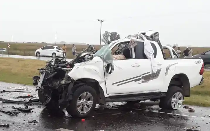 Choque fatal en ruta 7, altura Carmen de Areco: Fallecieron tres vecinos de San Andrés de Giles