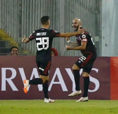 River se asegura un lugar en octavos
