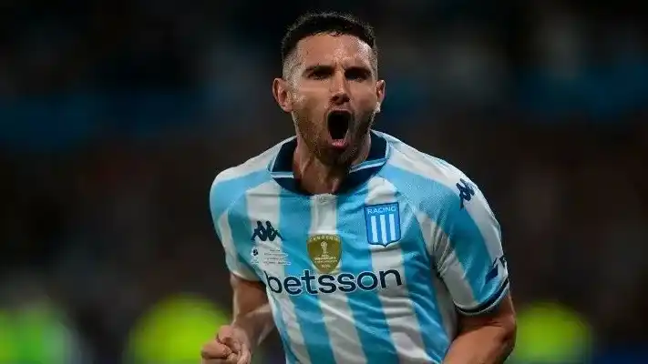 “Maravilla” Martínez, un delantero fundamental para Racing.