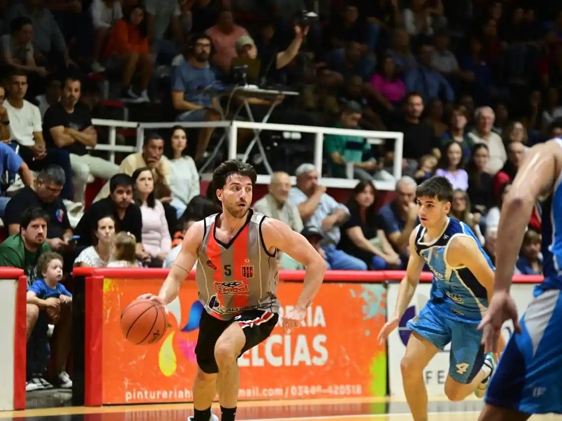 Lautaro Pividori lidera el goleo rojinegro con un promedio de 14.5 puntos en las primeras 4 fechas.