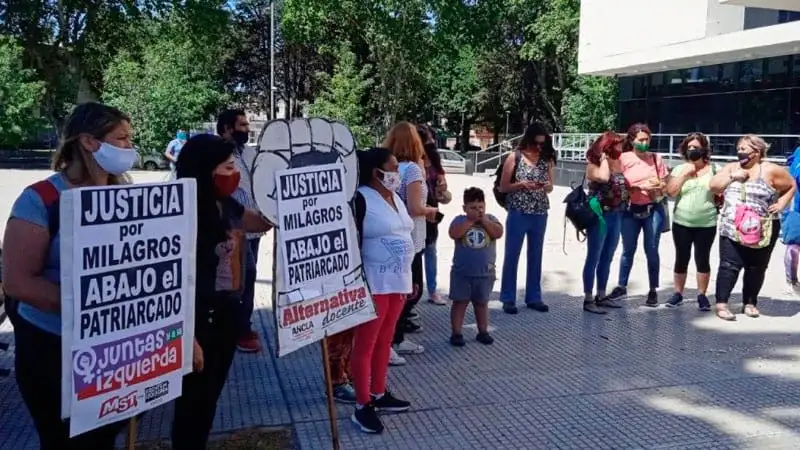 La mamá de la menor violada por 10 hombres