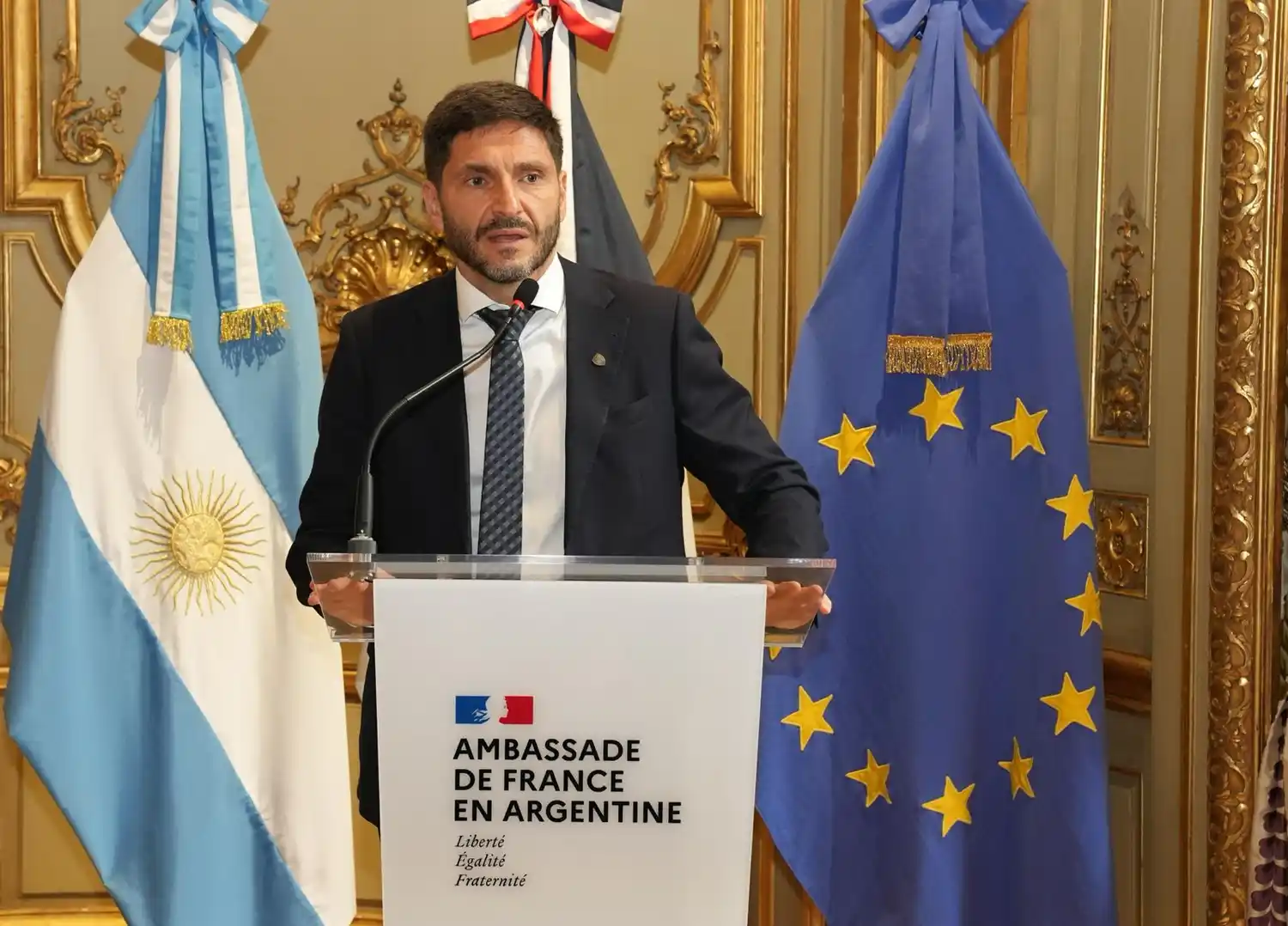 pullaro en francia - 2