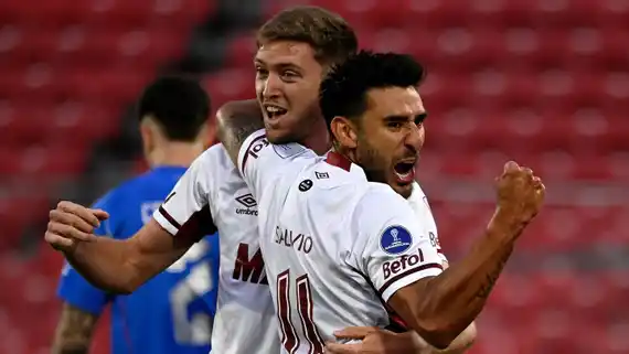 Lanús busca desequilibrar la serie para meterse en la final