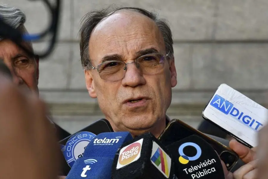 El radicalismo le pide a Milei que se retracte ante la Asamblea Legislativa