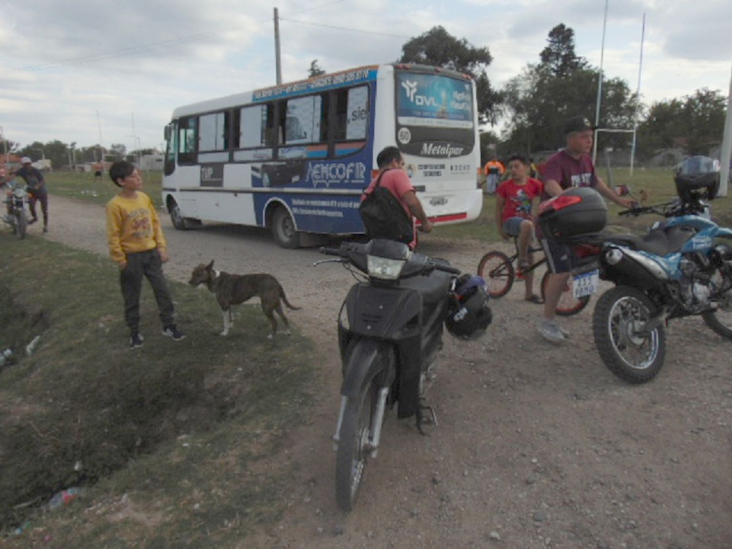 Dos mujeres hospitalizadas en diferentes accidentes con motos involucradas