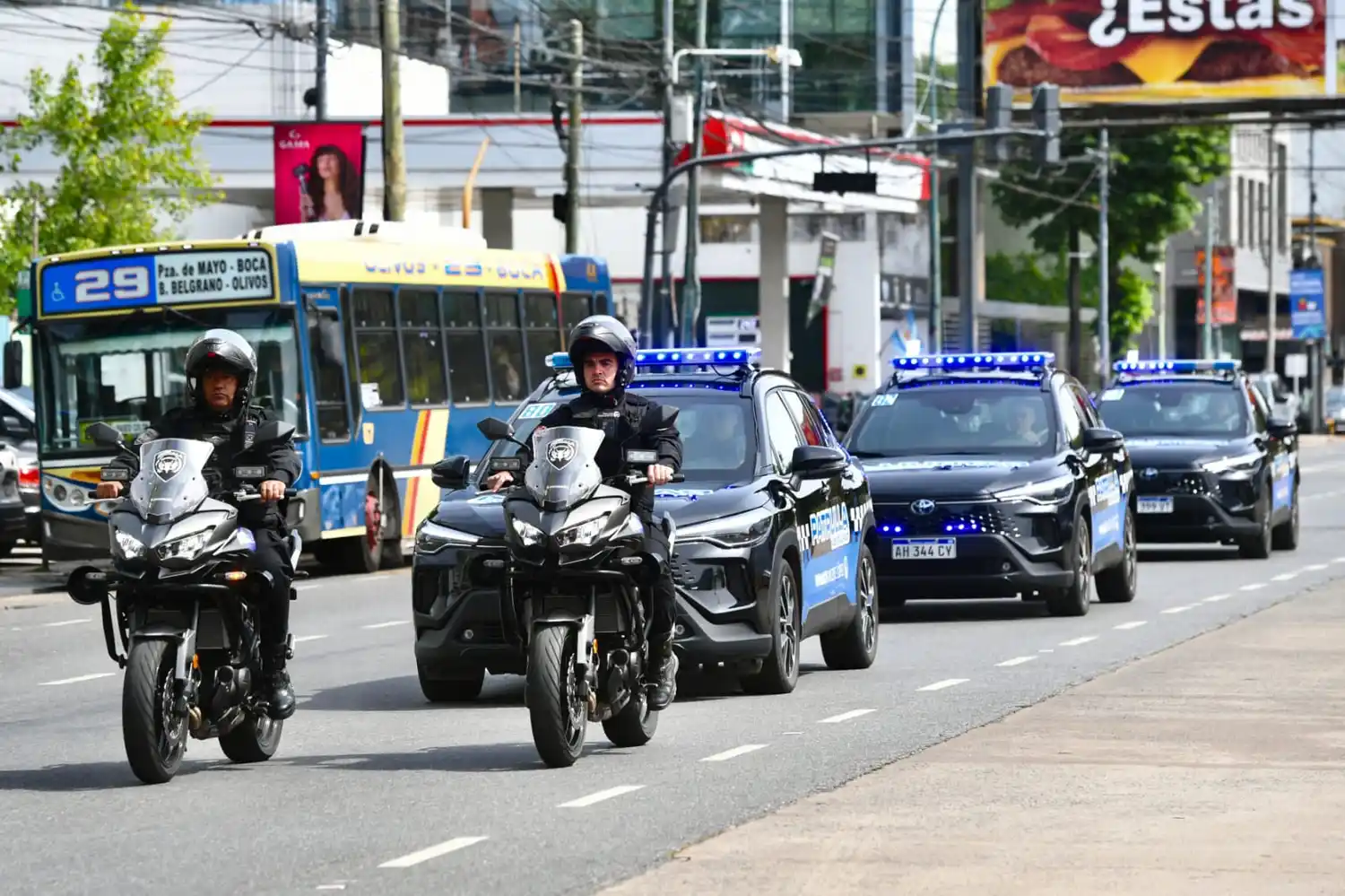 Nuevas motos y patrulleros