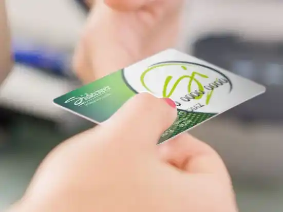 El lunes se acreditarán las tarjetas sociales