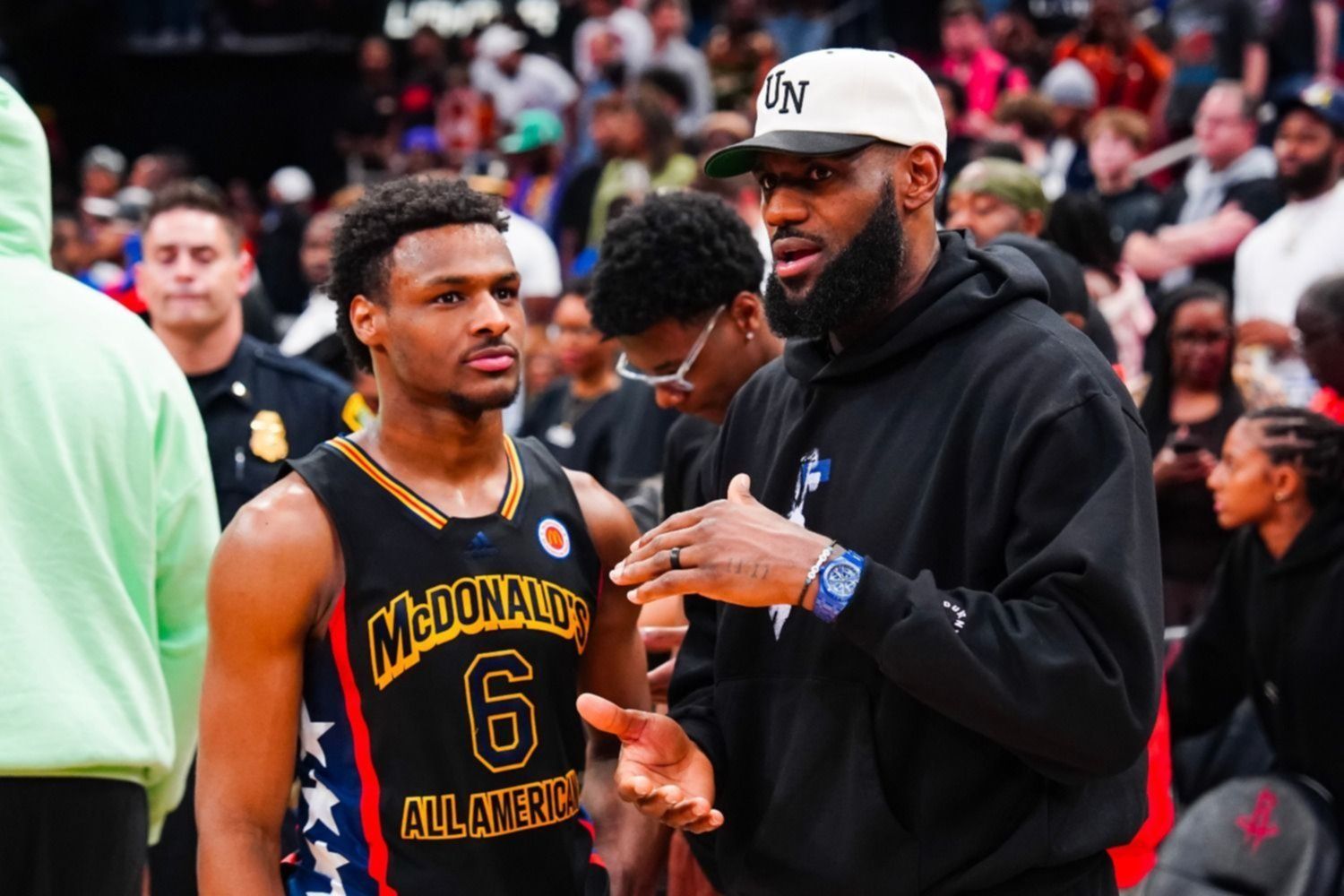 El insólito límite que LeBron James le puso a Bronny: “No puede llamarme `papá´”