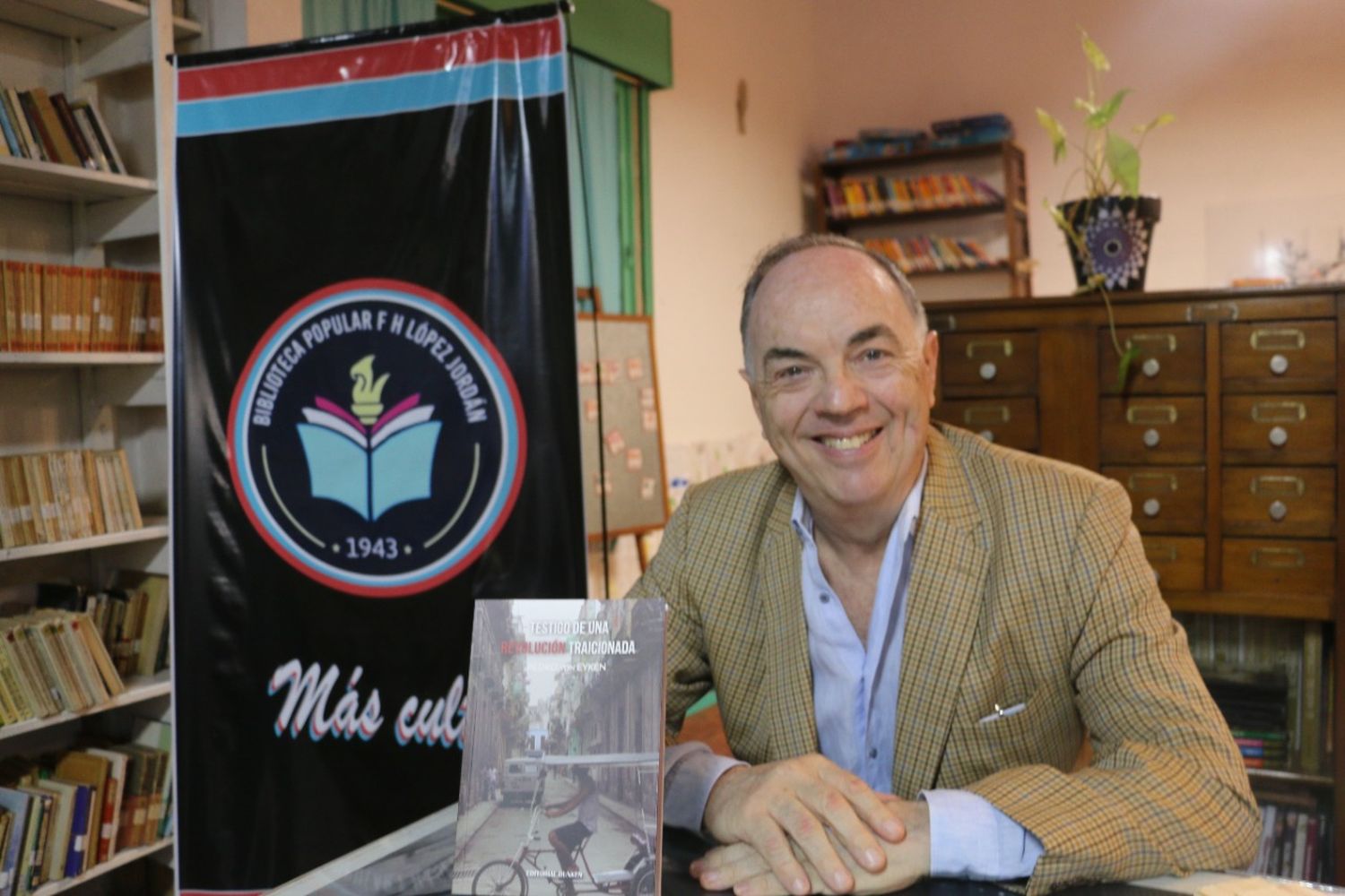 Pedro Von Eyken: “Testigo de una revolución Traicionada”