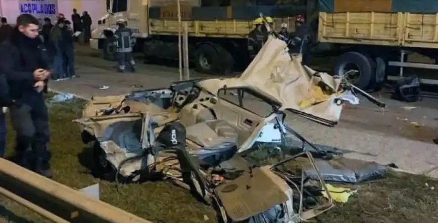 Persecución y choque: cuatro muertes conmocionan a San Miguel del Monte 