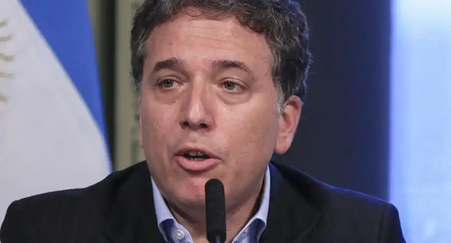 Dujovne: «Si las condiciones internacionales cambian, debemos cambiar»