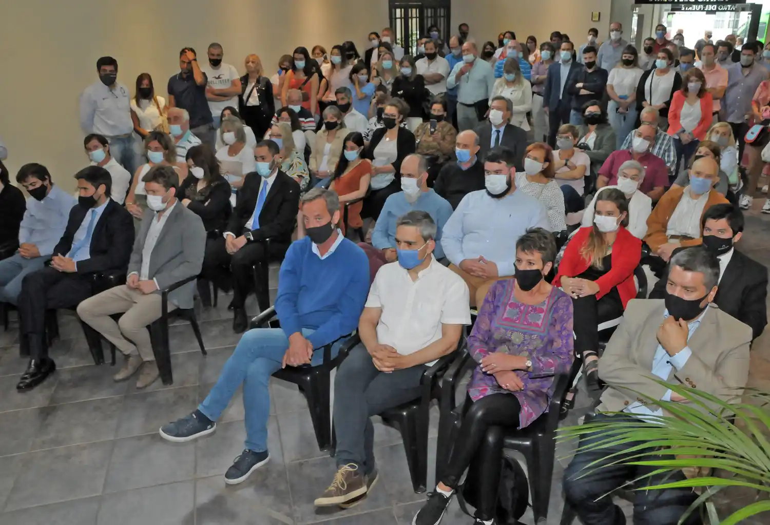 El Ejecutivo municipal puso en funciones a los nuevos subsecretarios y directores