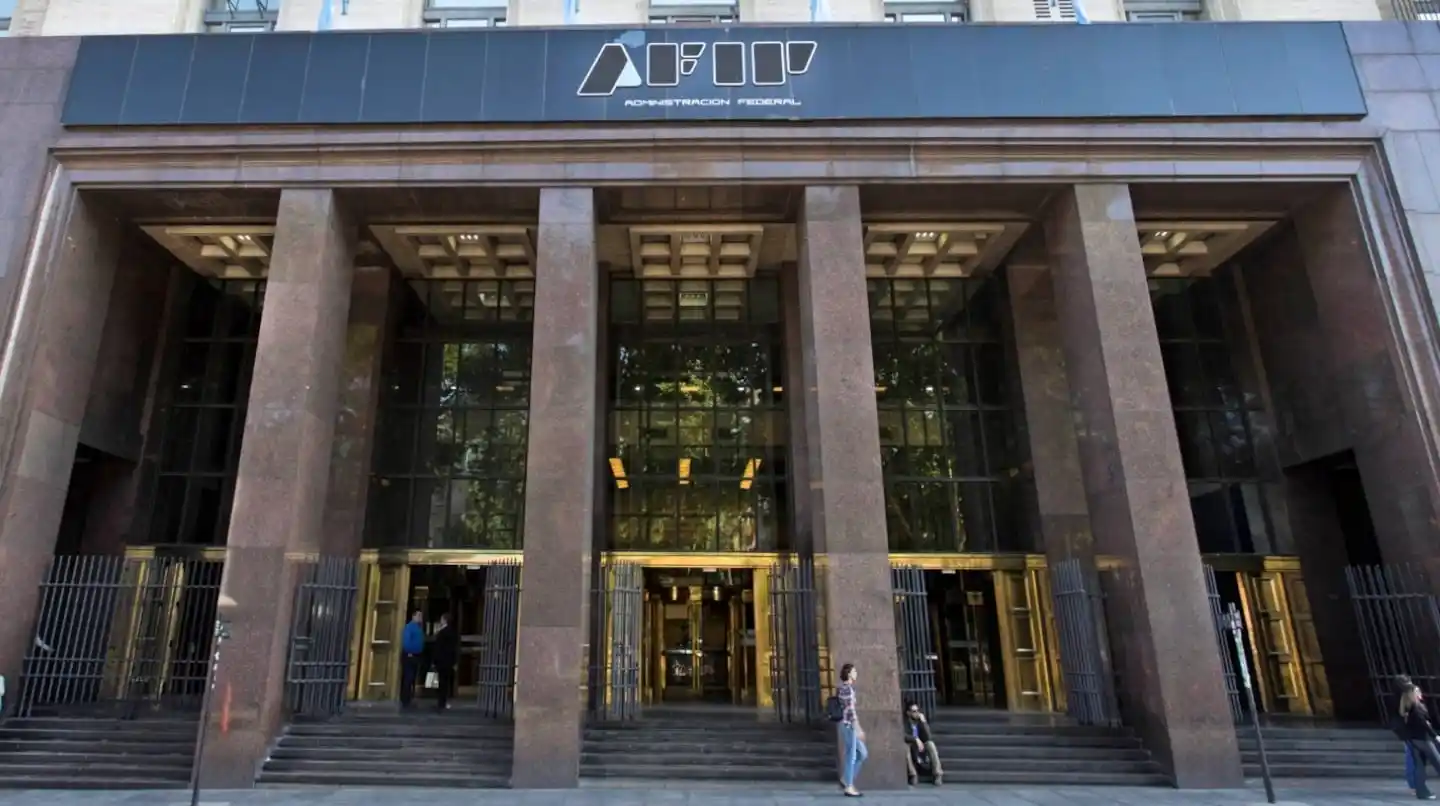 El Gobierno oficializó la disolución de la Afip