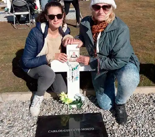 En memoria de Carlos Mosto, se entronizará la placa que se encontraba en Malvinas