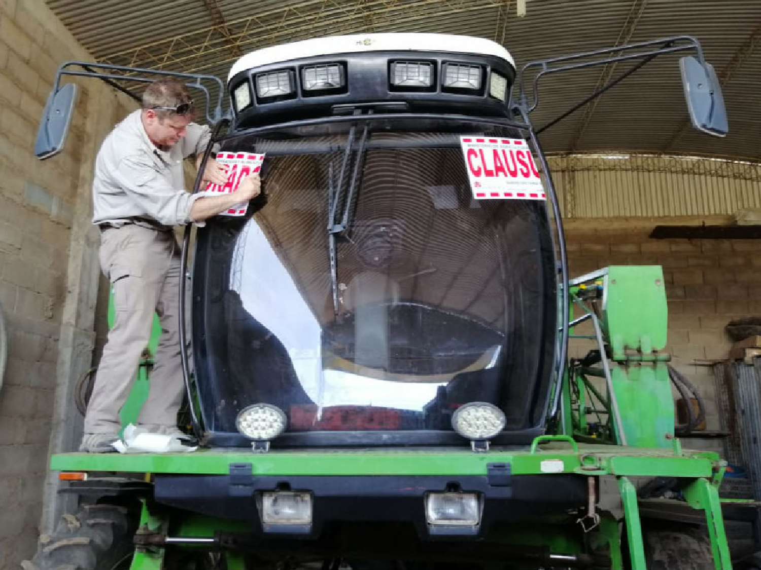 Laboulaye: clausuran máquina aplicadora de agroquímicos