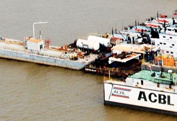 FLOTÓ CADÁVER: un trabajador de naviera desaparecido el domingo