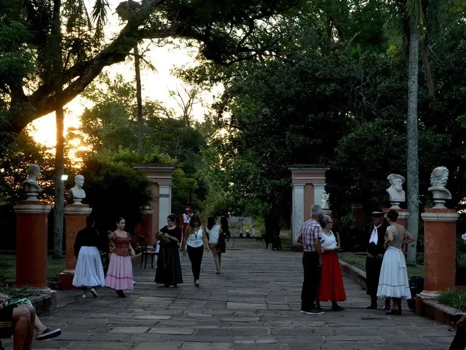 Atardecer en el Palacio San José