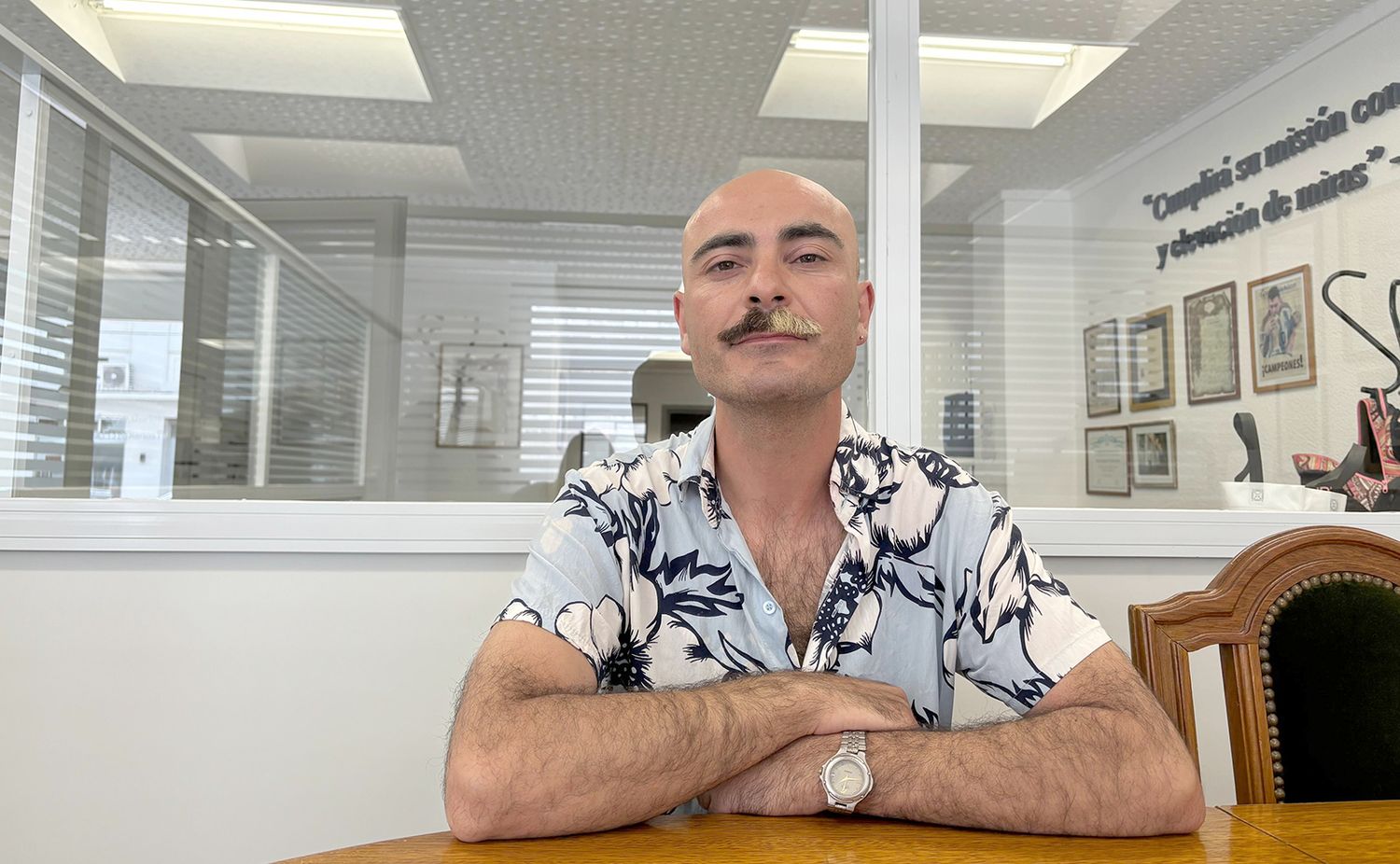 Leo Lunfardo. Artista necochense se prepara para el lanzamiento de Rebeldes
