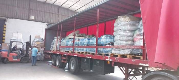 Parte hacia Corrientes un camión cargado  de ayuda