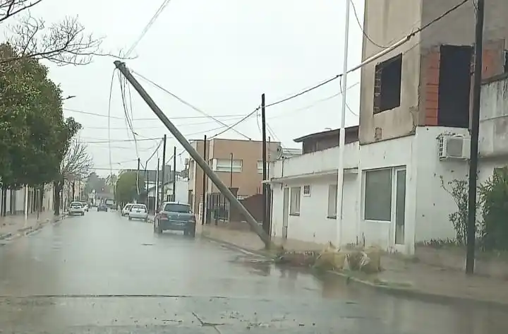 Temporal: Montevideo y Moreno