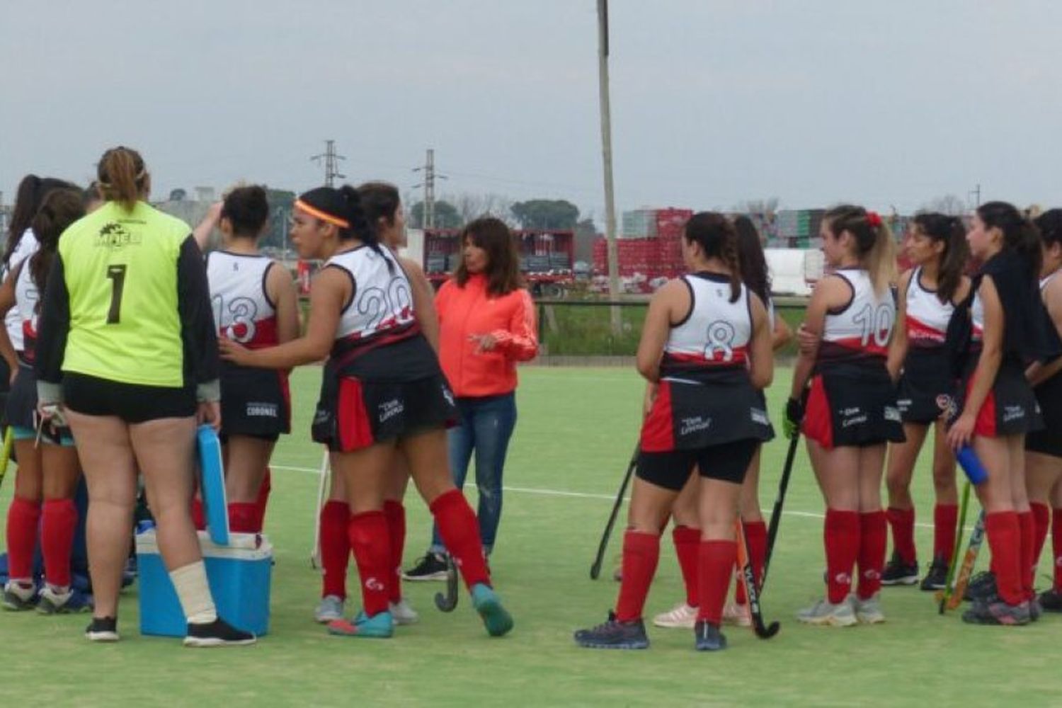 Domingo a pleno Hockey